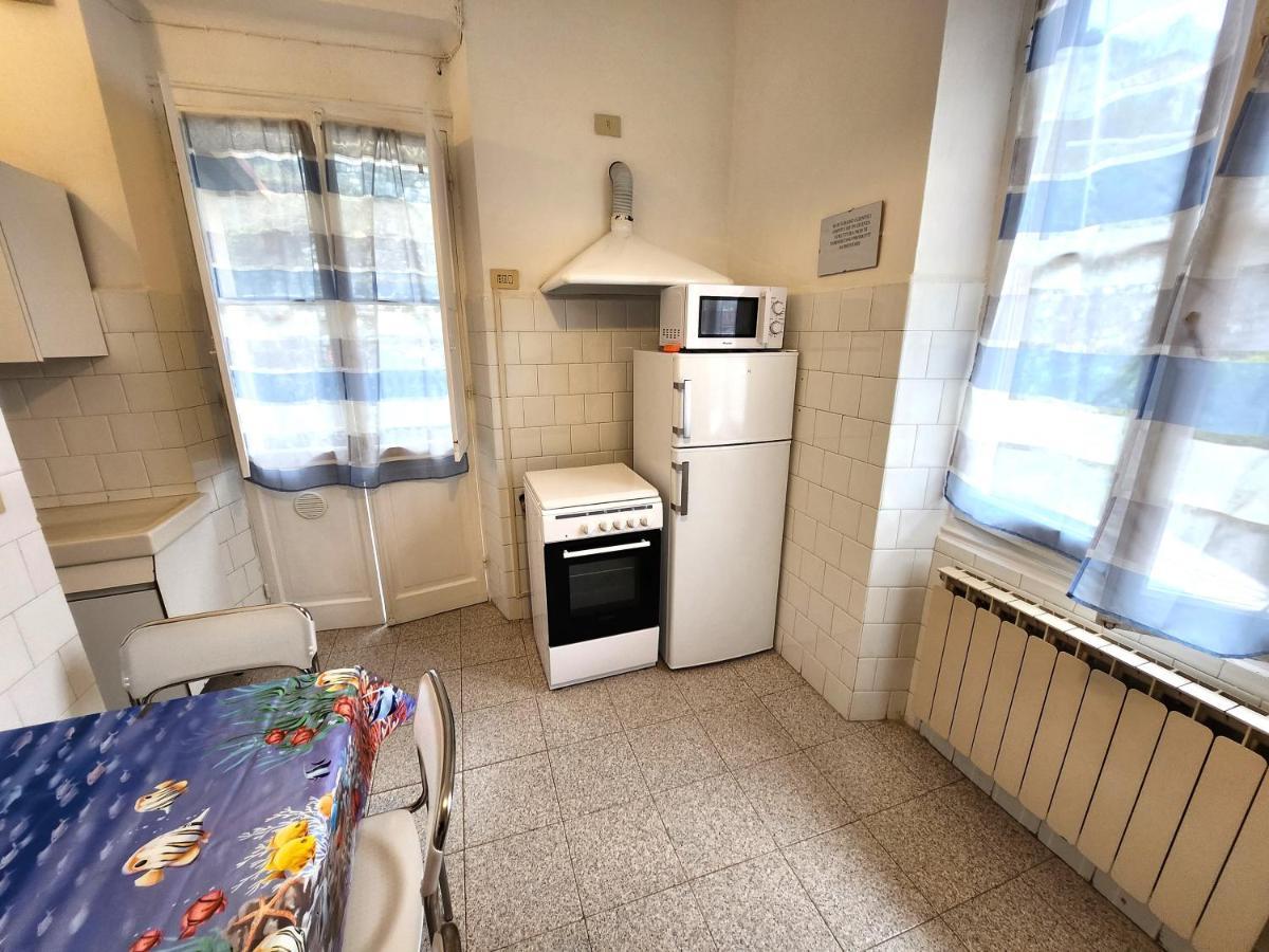 Appartamento Raggio Di Sole เลวานโต ภายนอก รูปภาพ